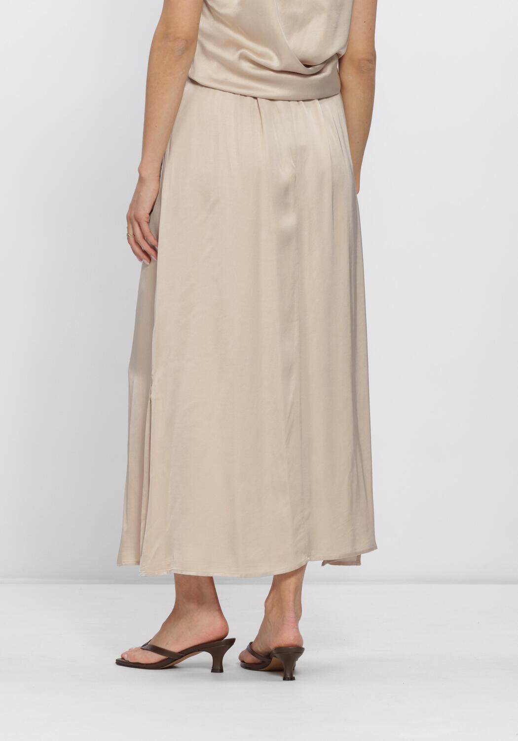 Beige BRUUNS BAZAAR Midirok WECKIABBSURINA SKIRT - large