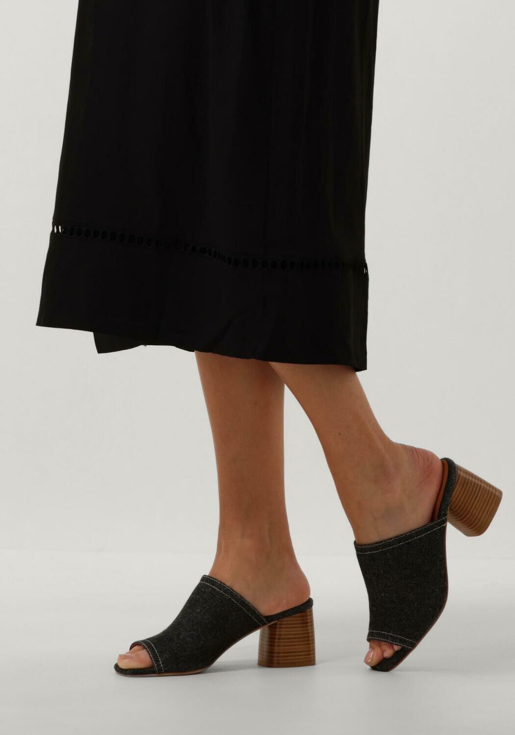 Dichte muiltjes met hak new arrivals
