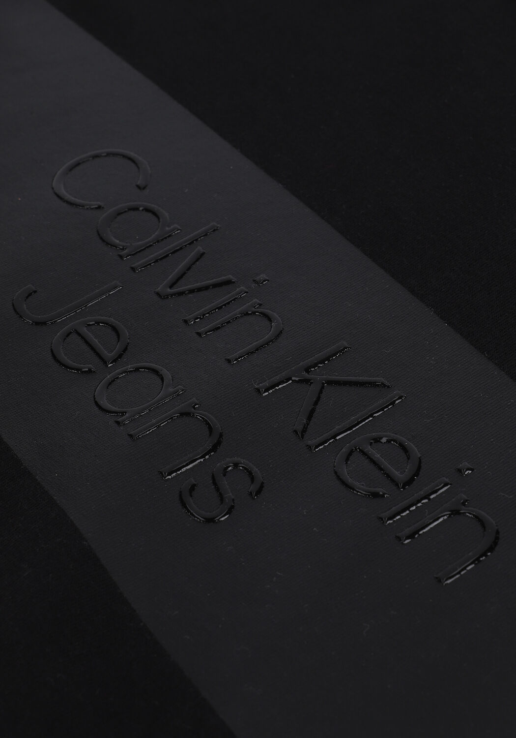 Zwarte CALVIN KLEIN T-shirt BLOCKING INSTITUTIONAL TEE - large