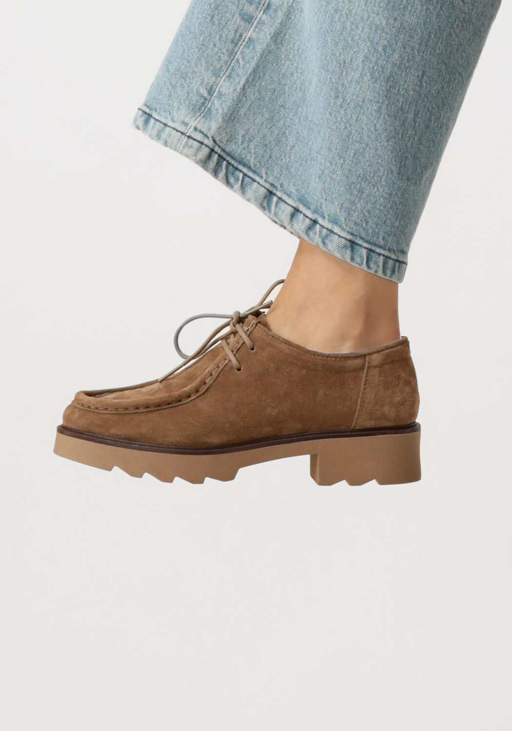 Beige CTWLK Veterschoenen FOGOS - large