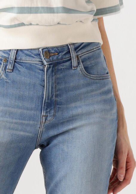 Lichtblauwe LEE Mom jeans CAROL MEAN TO BE - large