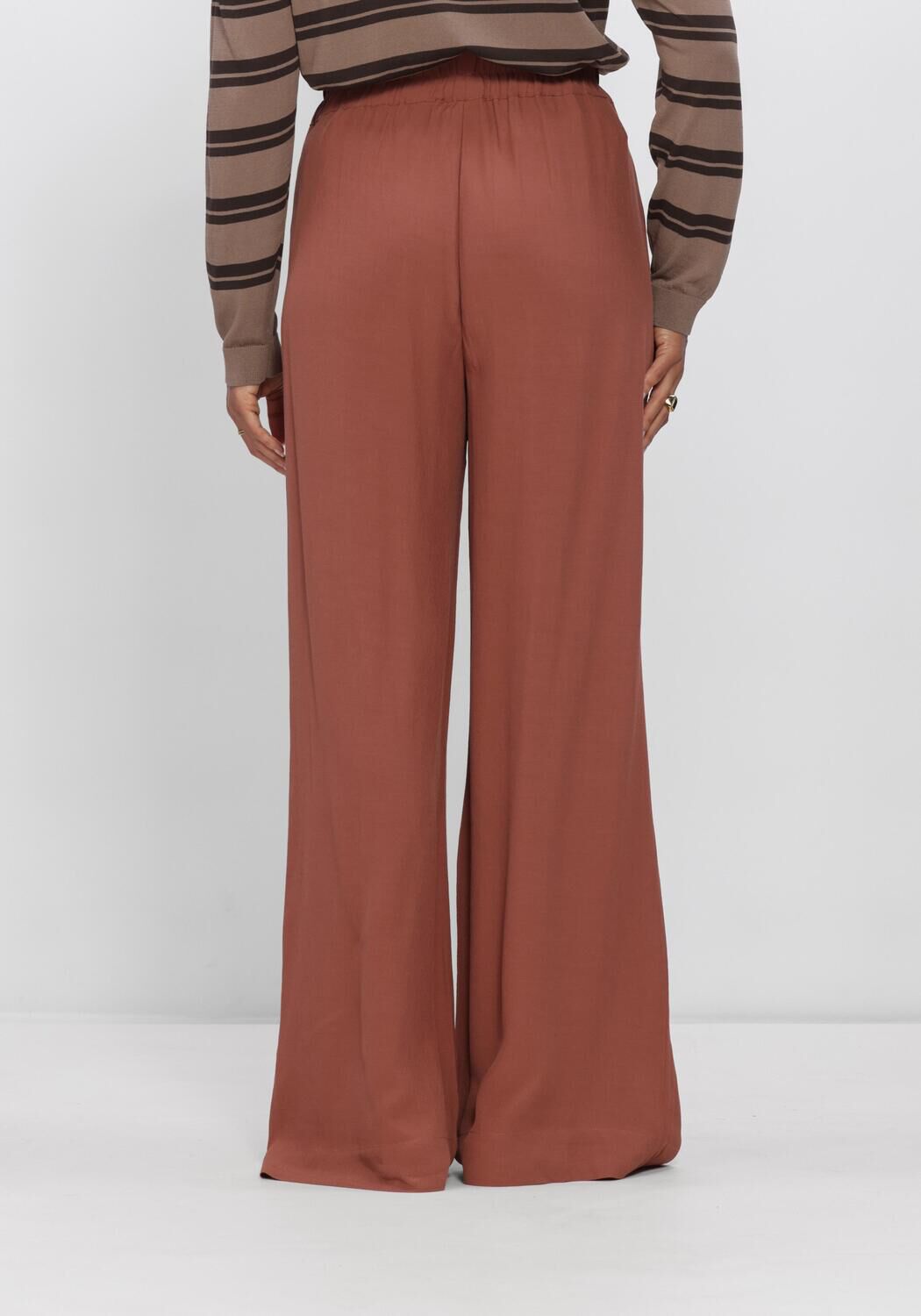 Beige BY-BAR Broeken BENJI VISCOSE PANTS - large