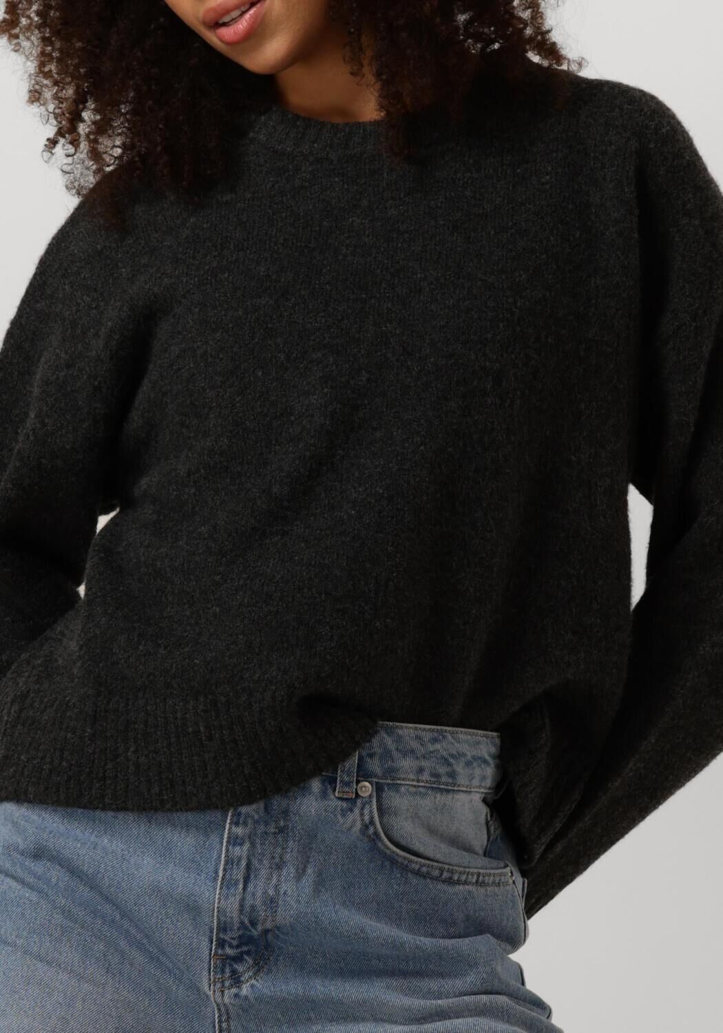 NEO NOIR Dames Truien & Vesten Detri Solid Knit Blouse Grijs