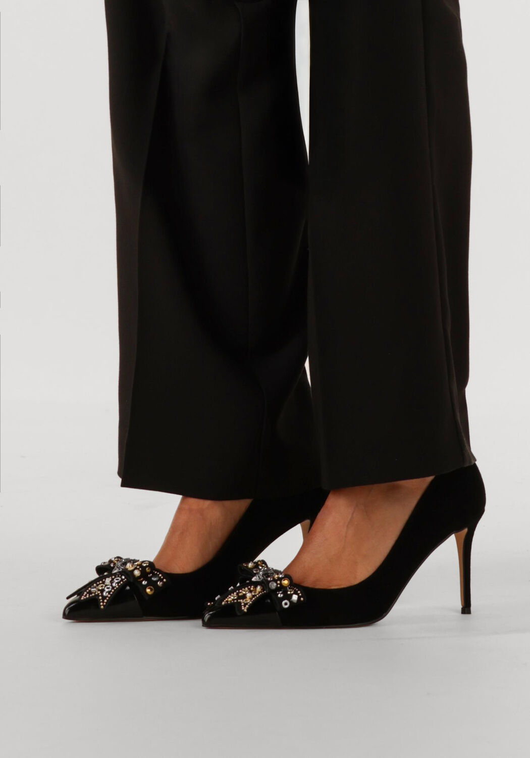 Zwarte KURT GEIGER LONDON Pumps BELGRAVIA STUD BOW - large