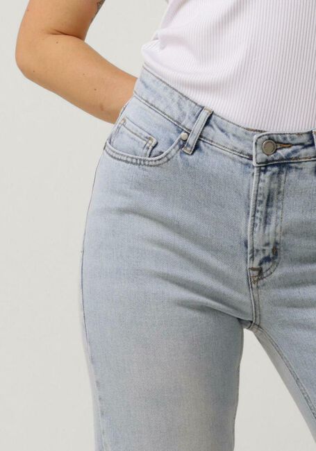 Lichtblauwe MY ESSENTIAL WARDROBE Straight leg jeans DAISYMW 139 HIGH STRAIGHT SLIT - large