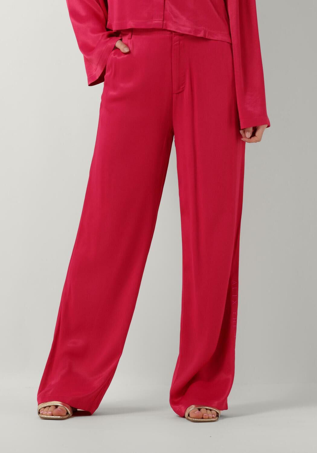 ALIX THE LABEL Dames Broeken Ladies Woven Satin Pants Roze