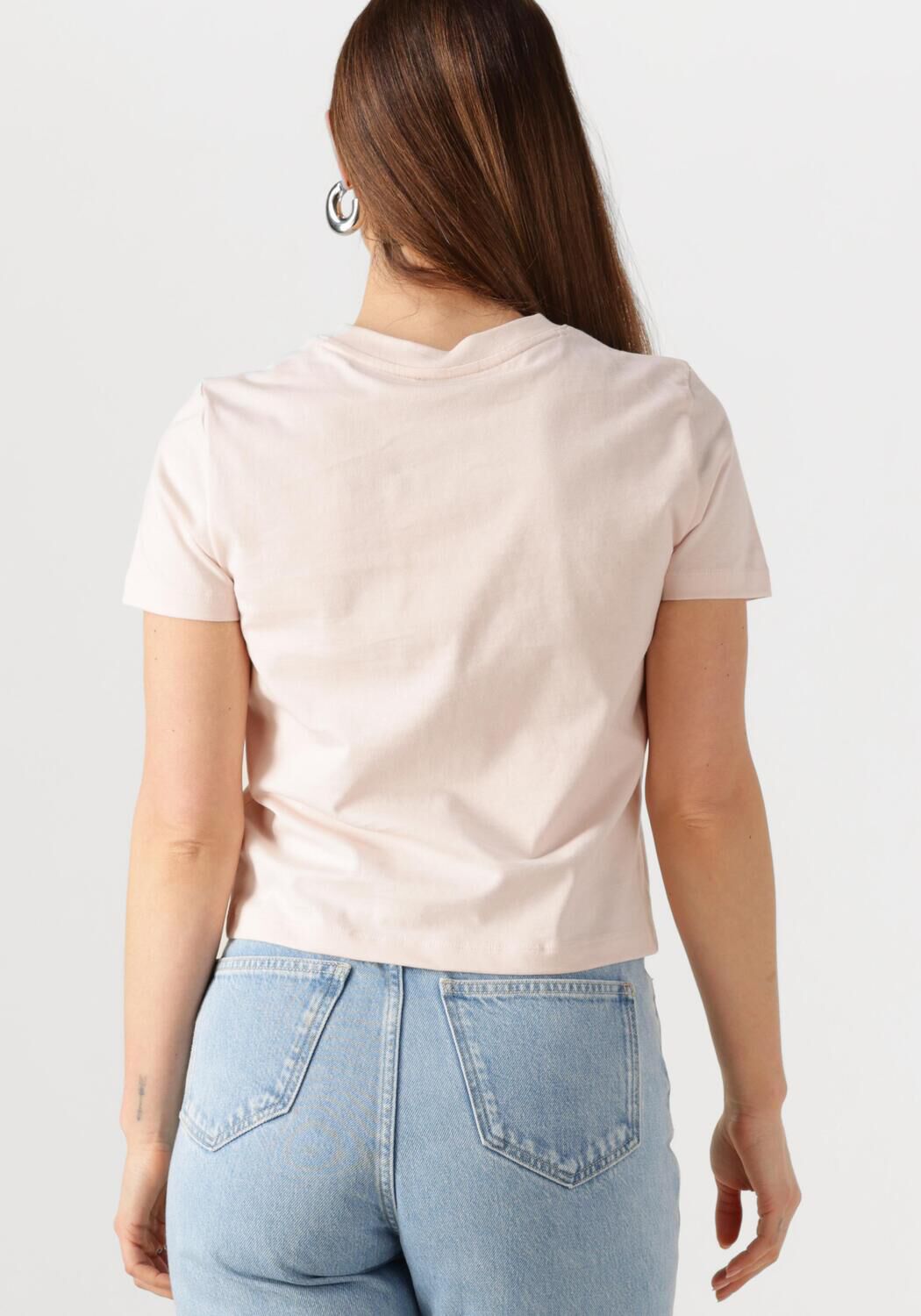 CALVIN KLEIN Dames Tops & T-shirts Placed Institutional Baby Tee Lichtroze