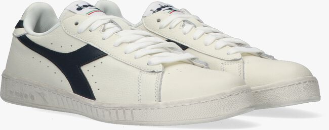 Witte DIADORA Lage sneakers GAME L LOW WAXED M - large