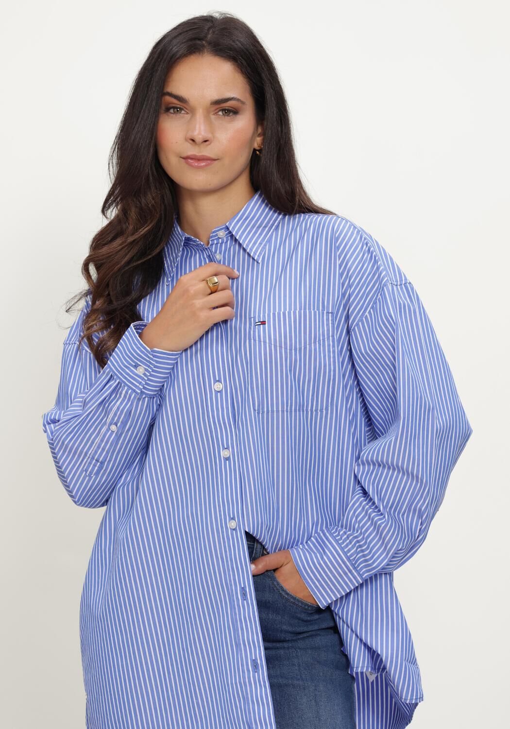 Blauwe TOMMY JEANS Blouses TJW OVS ESSENTIAL SHIRT EXT - large