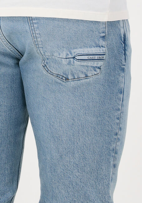 Lichtblauwe CAST IRON Slim fit jeans RISER SLIM LIGHT BLUE OCEAN - large