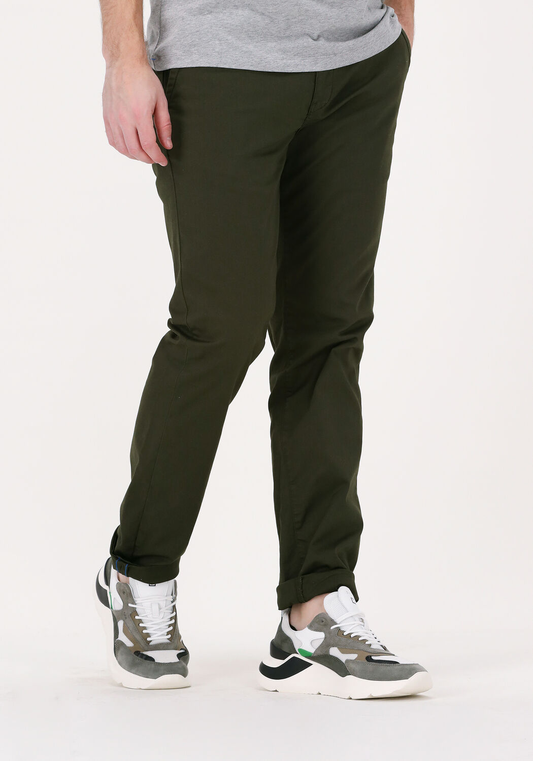Scotch and soda chino heren store