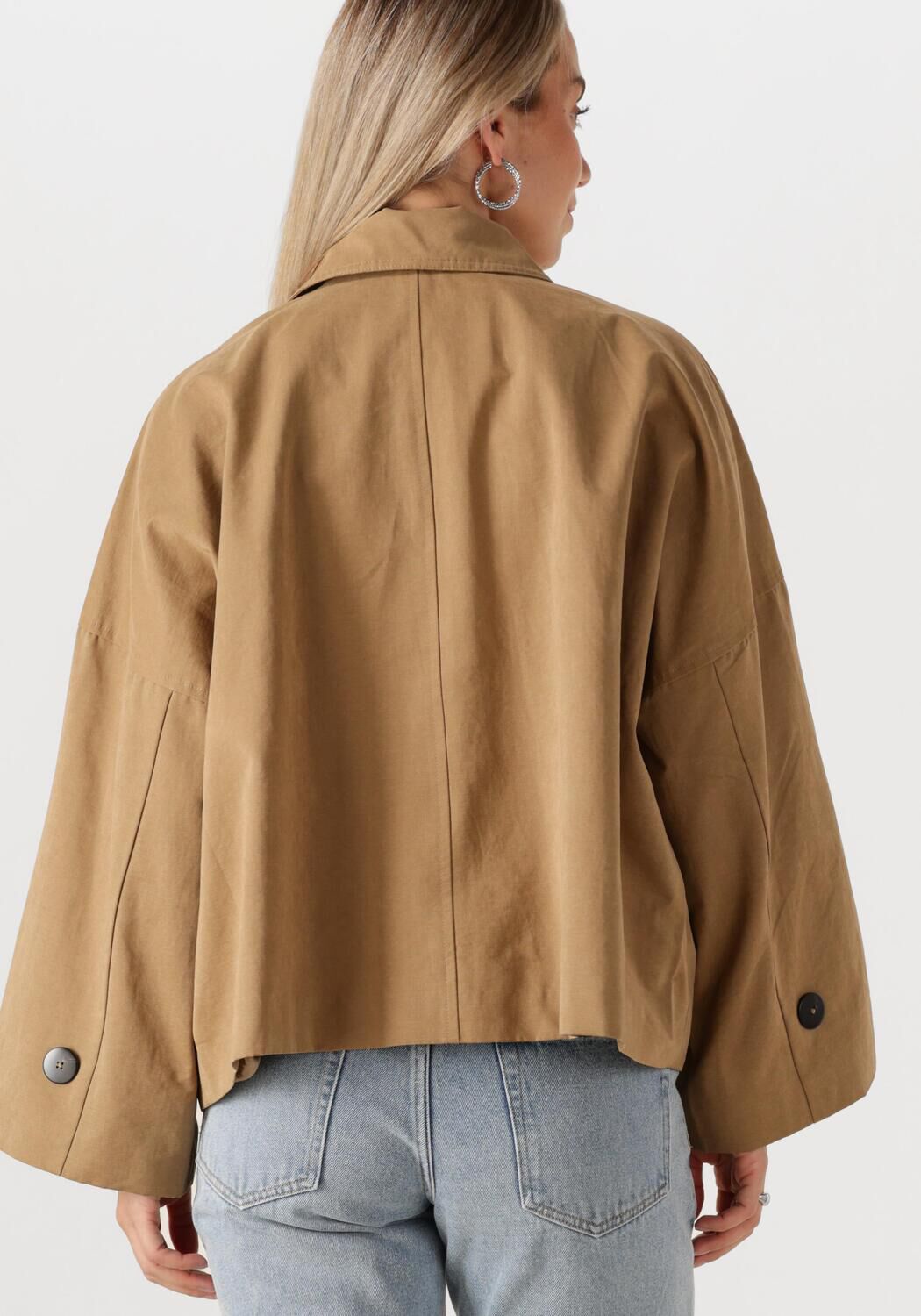 MY ESSENTIAL WARDROBE Dames Jassen Lyonmw Short Bomber Jacket Camel