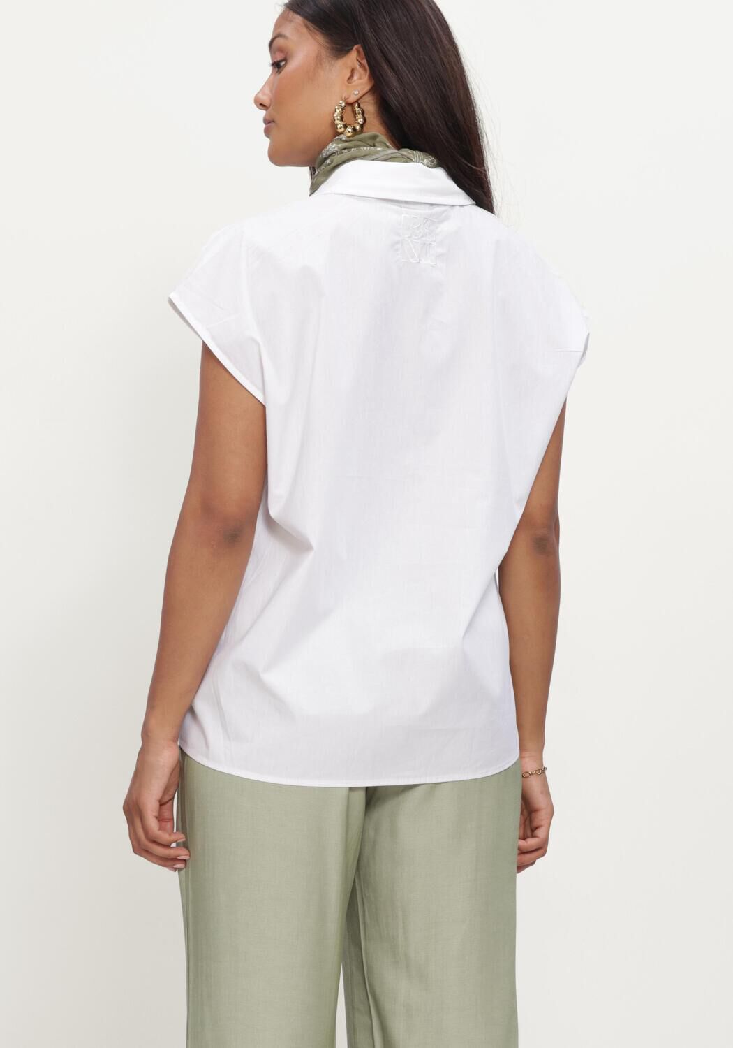 Witte REFINED DEPARTMENT Blouses LADIES WOVEN SLEEVELESS POPLIN BLOUSE RAFFY - large