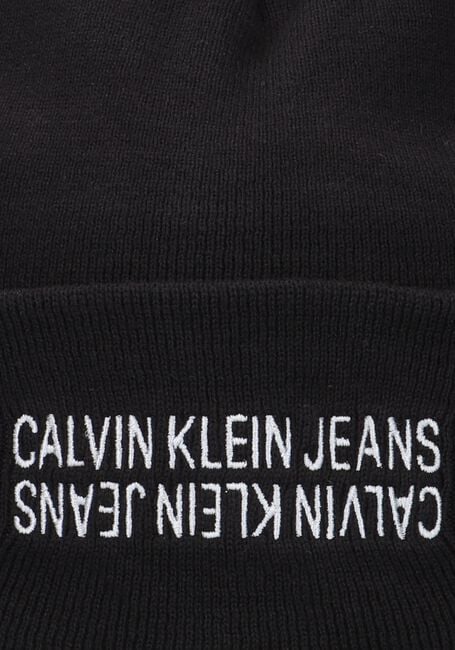 Zwarte CALVIN KLEIN Muts COTTON MIRROR LOGO BEANIE Zwarte CALVIN KLEIN Muts COTTON MIRROR LOGO BEANIE - large