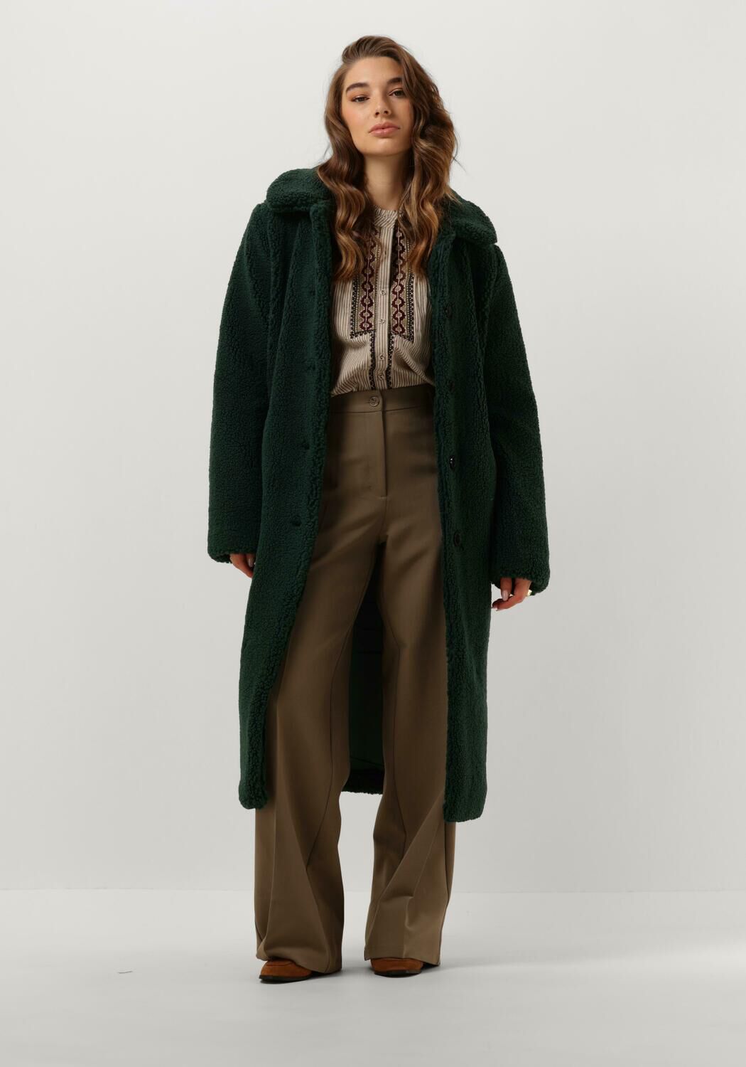 ANOTHER LABEL Dames Jassen Moussy Coat Donkergroen