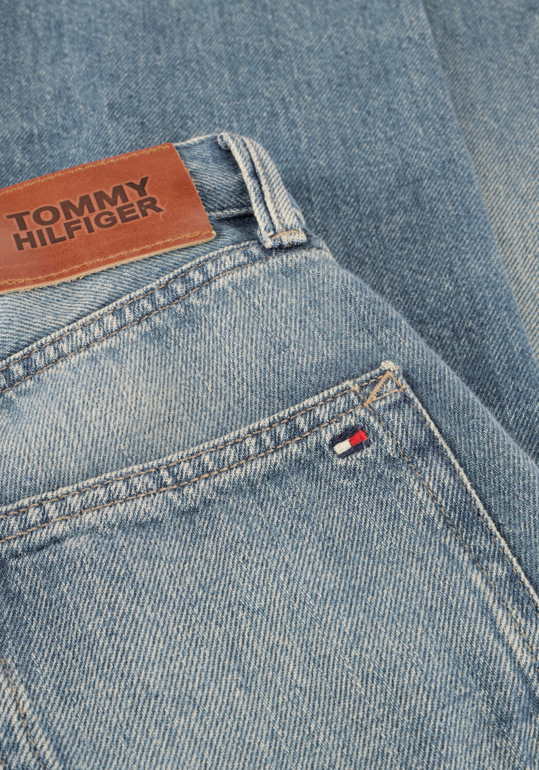 Lichtblauwe TOMMY HILFIGER Straight leg jeans MODERN STRAIGHT VINTAGE DENIM - large