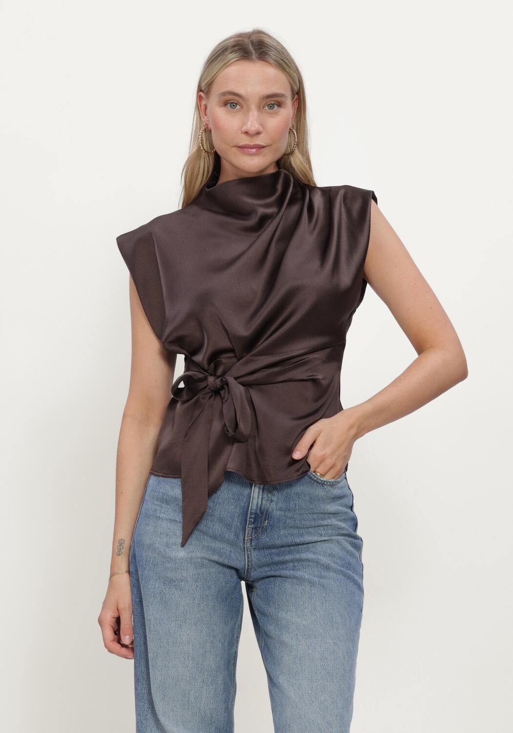 LINA LOCCHI Dames Tops & T-shirts Ll-barbara Bruin