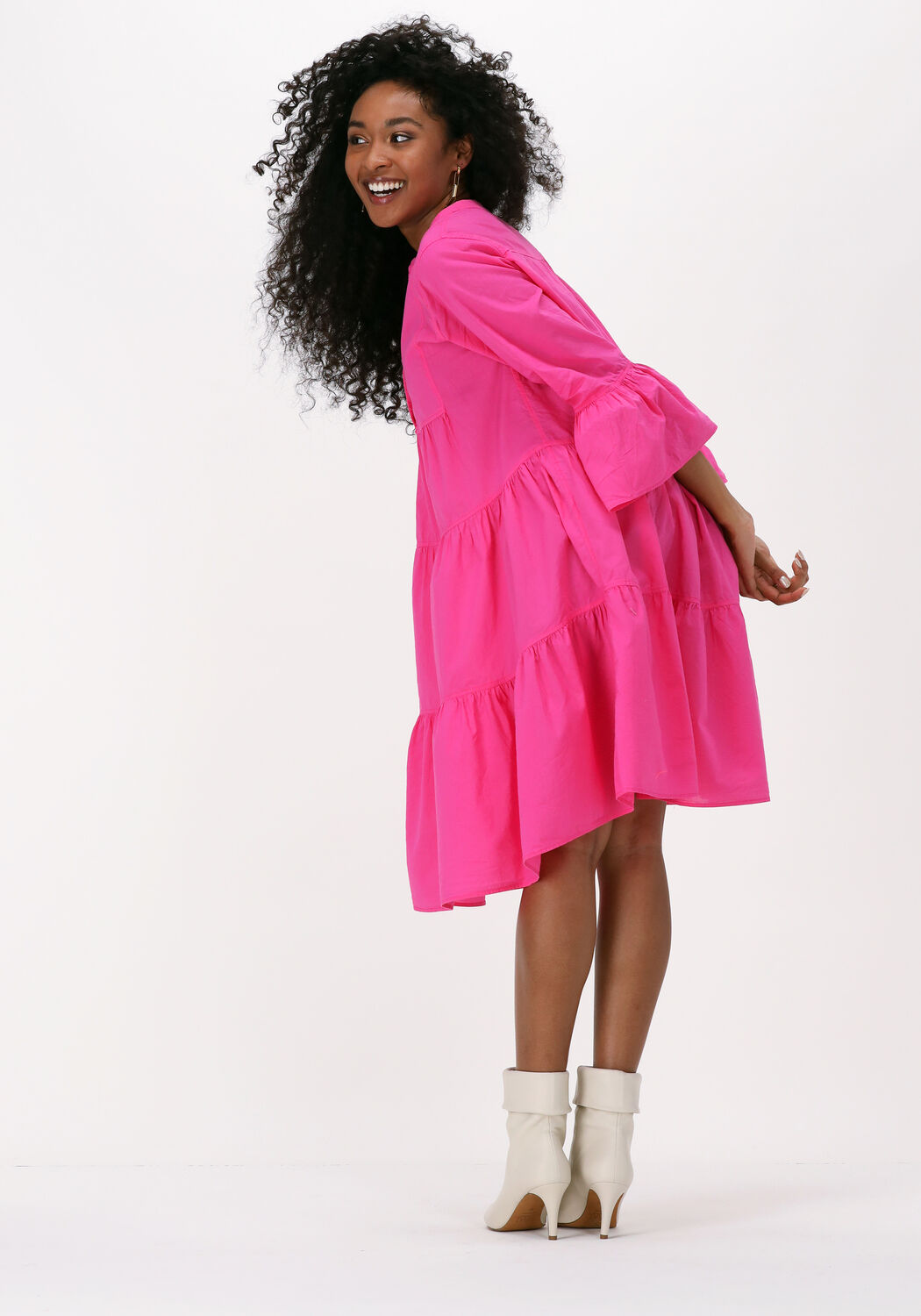 Fuchsia DEVOTION Mini jurk DILOS Omoda