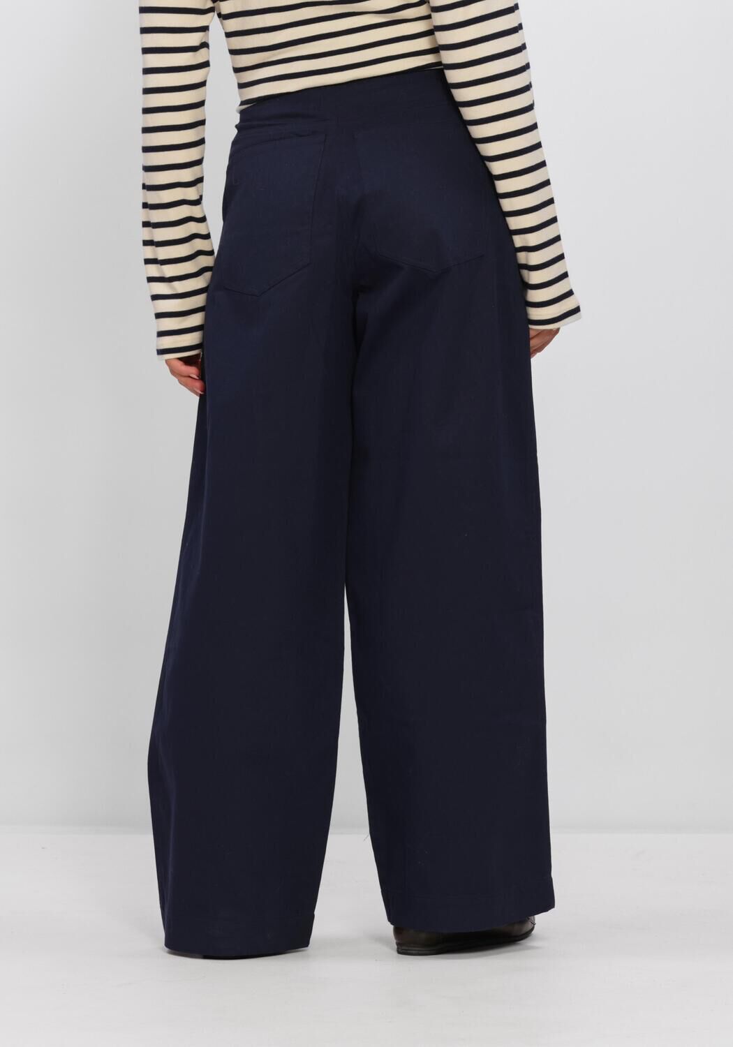 Donkerblauwe BOII STUDIOS Wijde broek JULIE - large