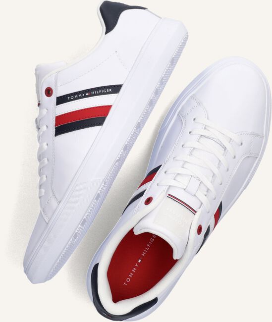 Witte TOMMY HILFIGER Lage sneakers ESSENTIAL CUPSOLE Witte TOMMY HILFIGER Lage sneakers ESSENTIAL CUPSOLE - large