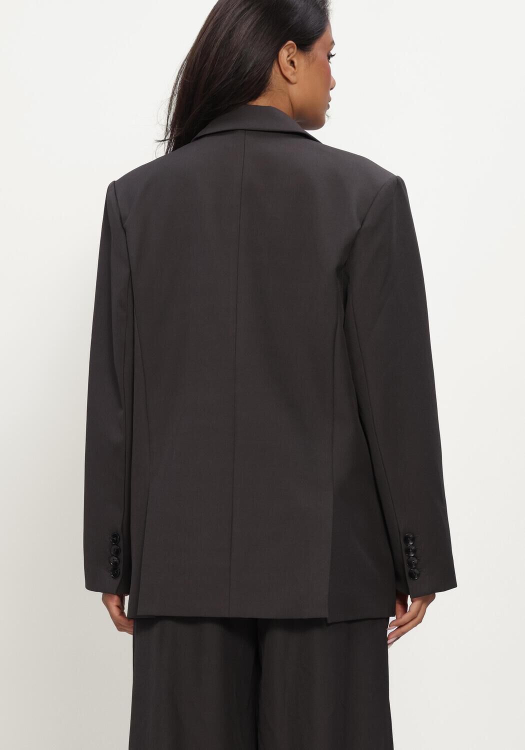 Zwarte OMODA ATELIER Blazer OM-JACKIE X QUINTY - large