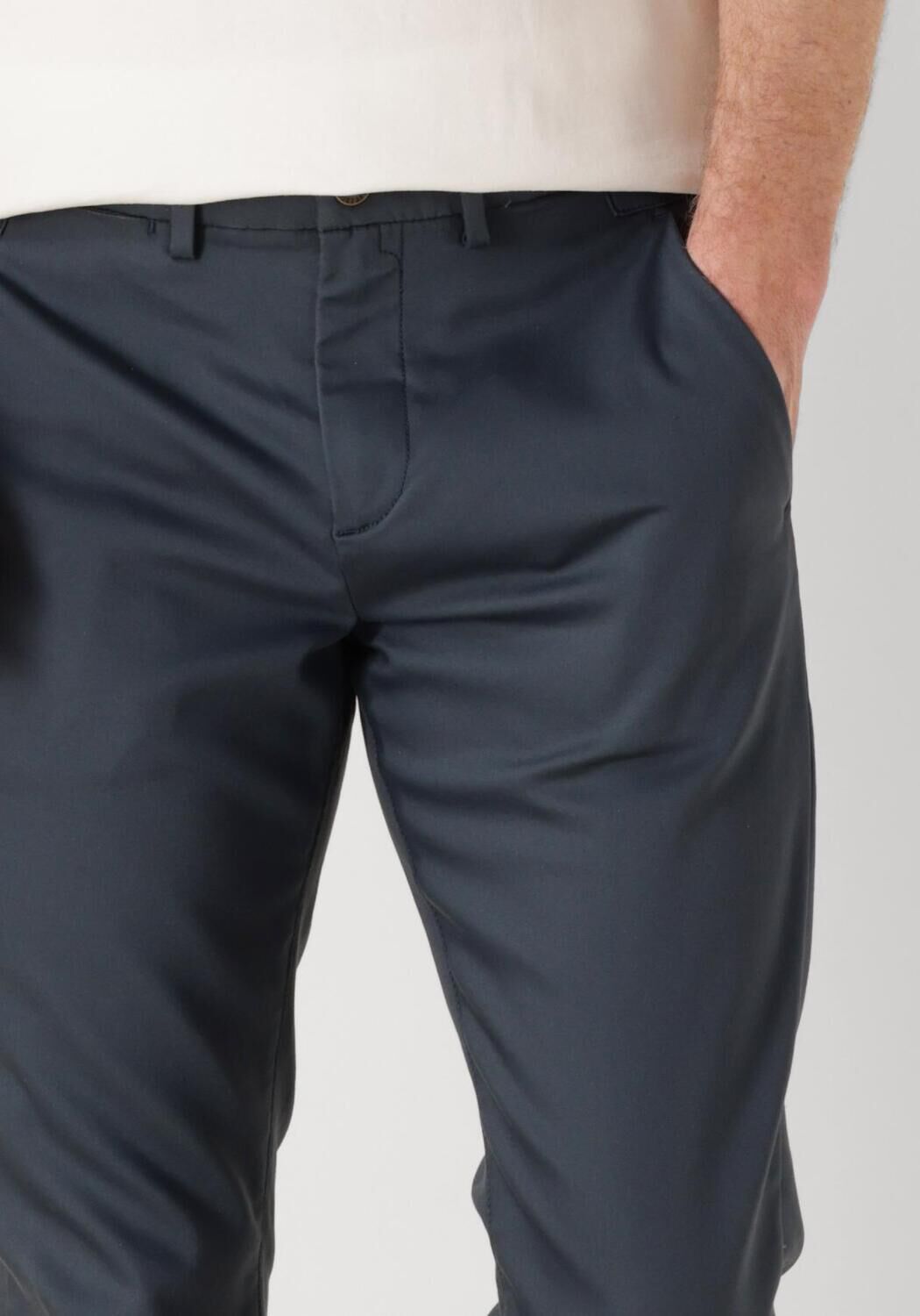 CAST IRON Heren Broeken Riser Chino Stretch Blauw