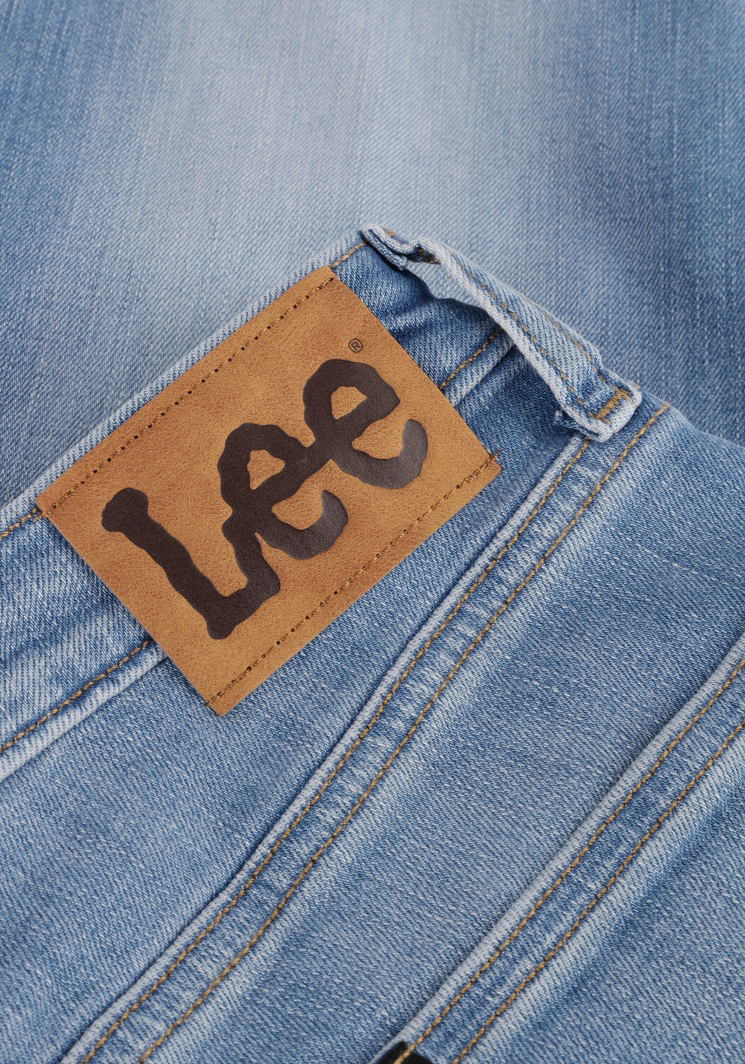 Lichtblauwe LEE Mom jeans CAROL MEAN TO BE - large