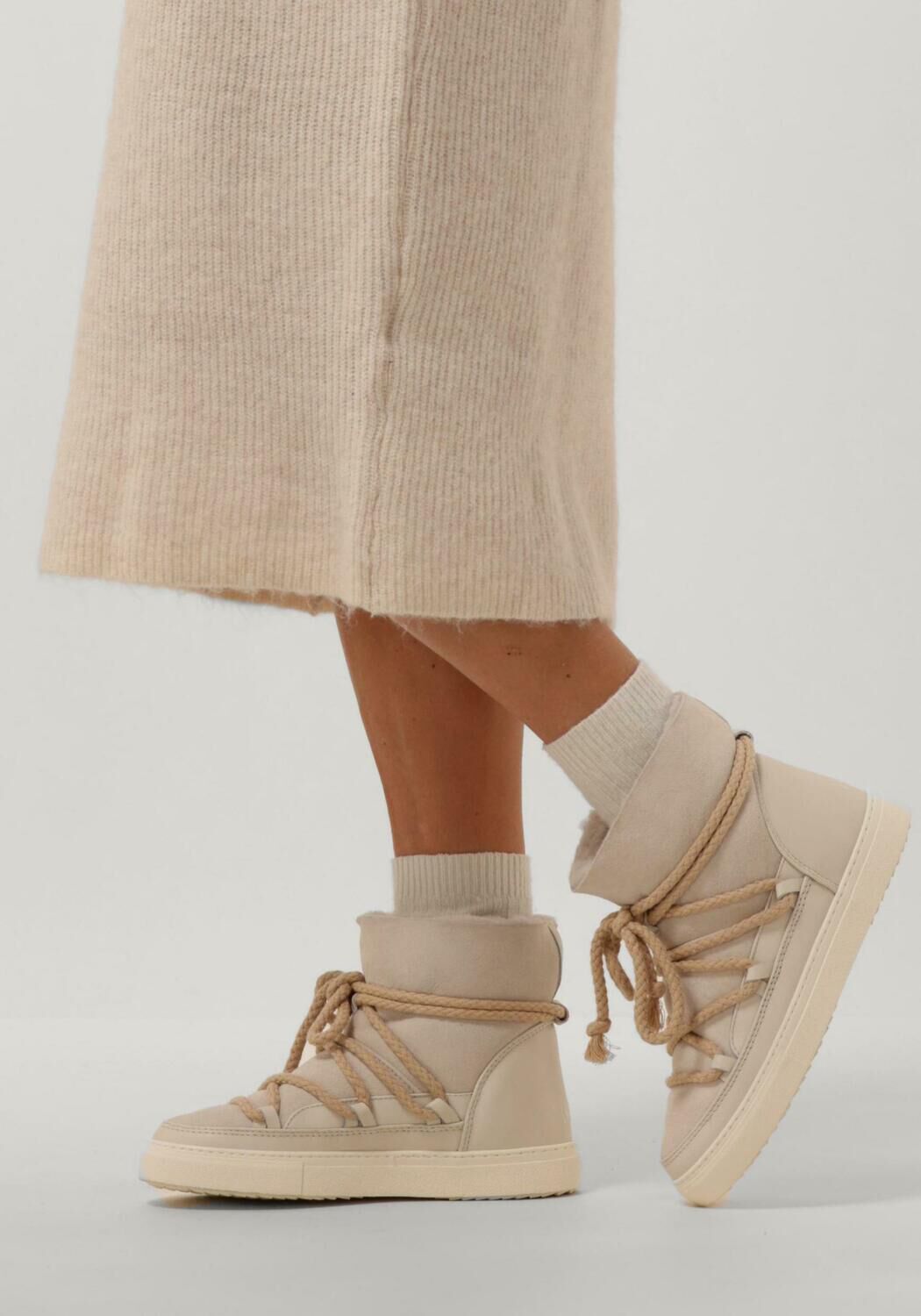 Merkloos Overige schoenen Witte schoenen met bont aan de binnenkant Dames  Schoenen Overige schoenen Merkloos Overige schoenen dance4life.com