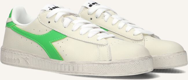Witte DIADORA Lage sneakers GAME L LOW WAXED WN Witte DIADORA Lage sneakers GAME L LOW WAXED WN - large