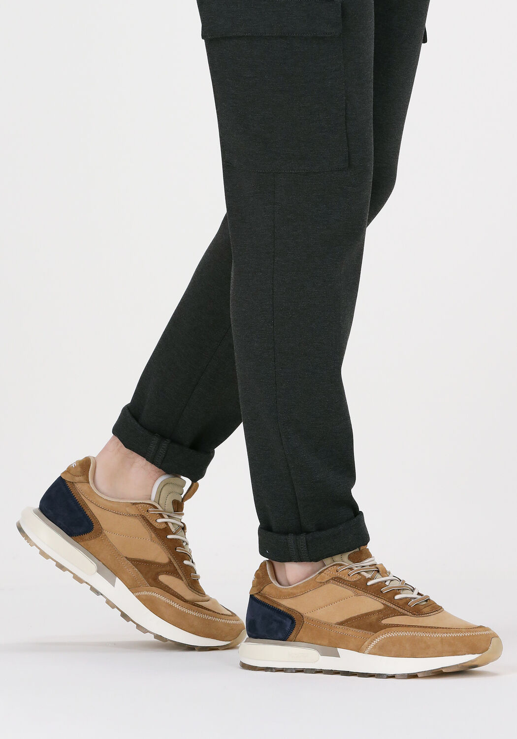 Beige THE HOFF BRAND Lage sneakers PAPUA MAN - large