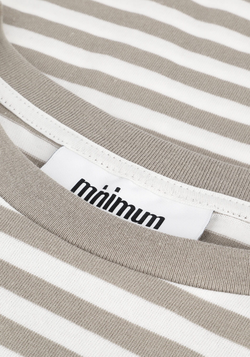 Groene MINIMUM T-shirt JANNUS 9322 - large