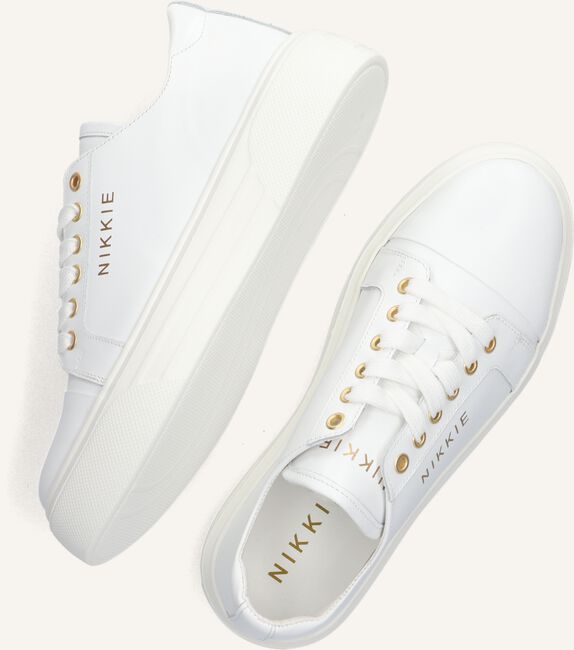 Witte NIKKIE Lage sneakers LOW BASE SNEAKER Witte NIKKIE Lage sneakers LOW BASE SNEAKER - large