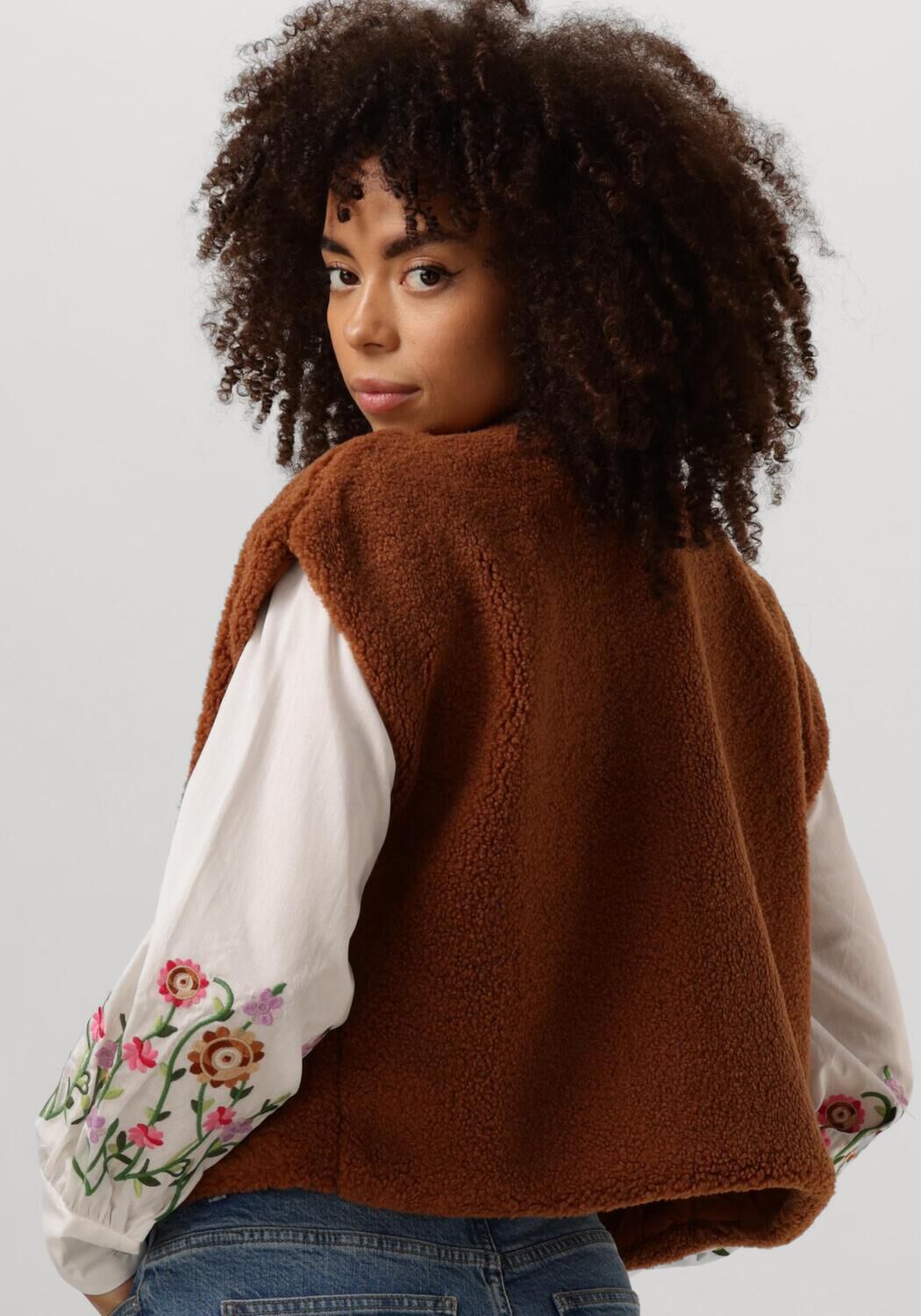 YDENCE Dames Blazers Gilet Sophie Camel