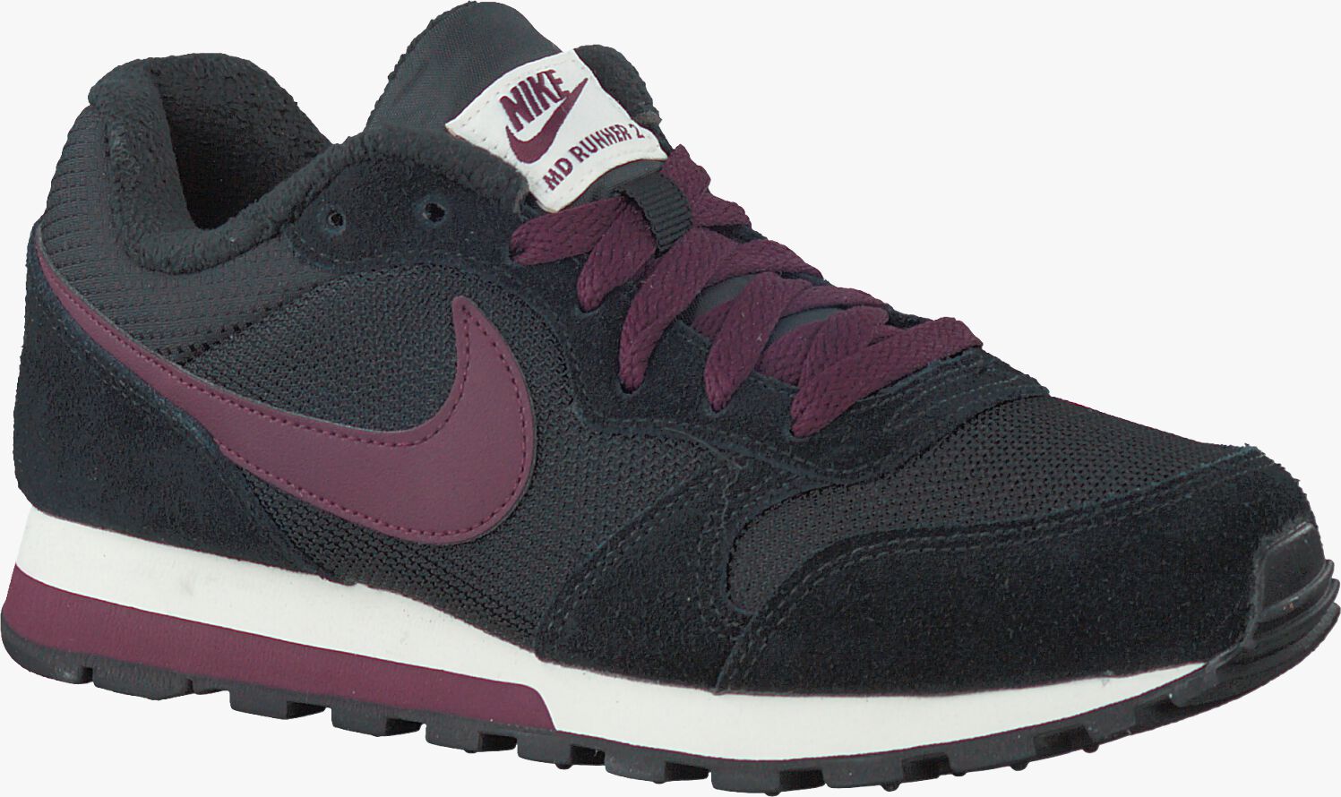 zwarte nike sneakers md runner 2 wmns