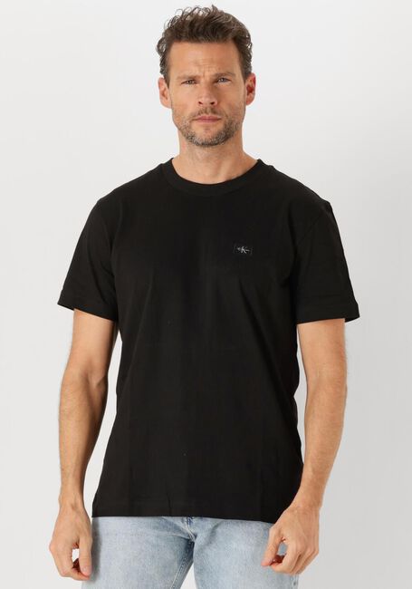Zwarte CALVIN KLEIN T-shirt WOVEN LABEL REGULAR TEE - large
