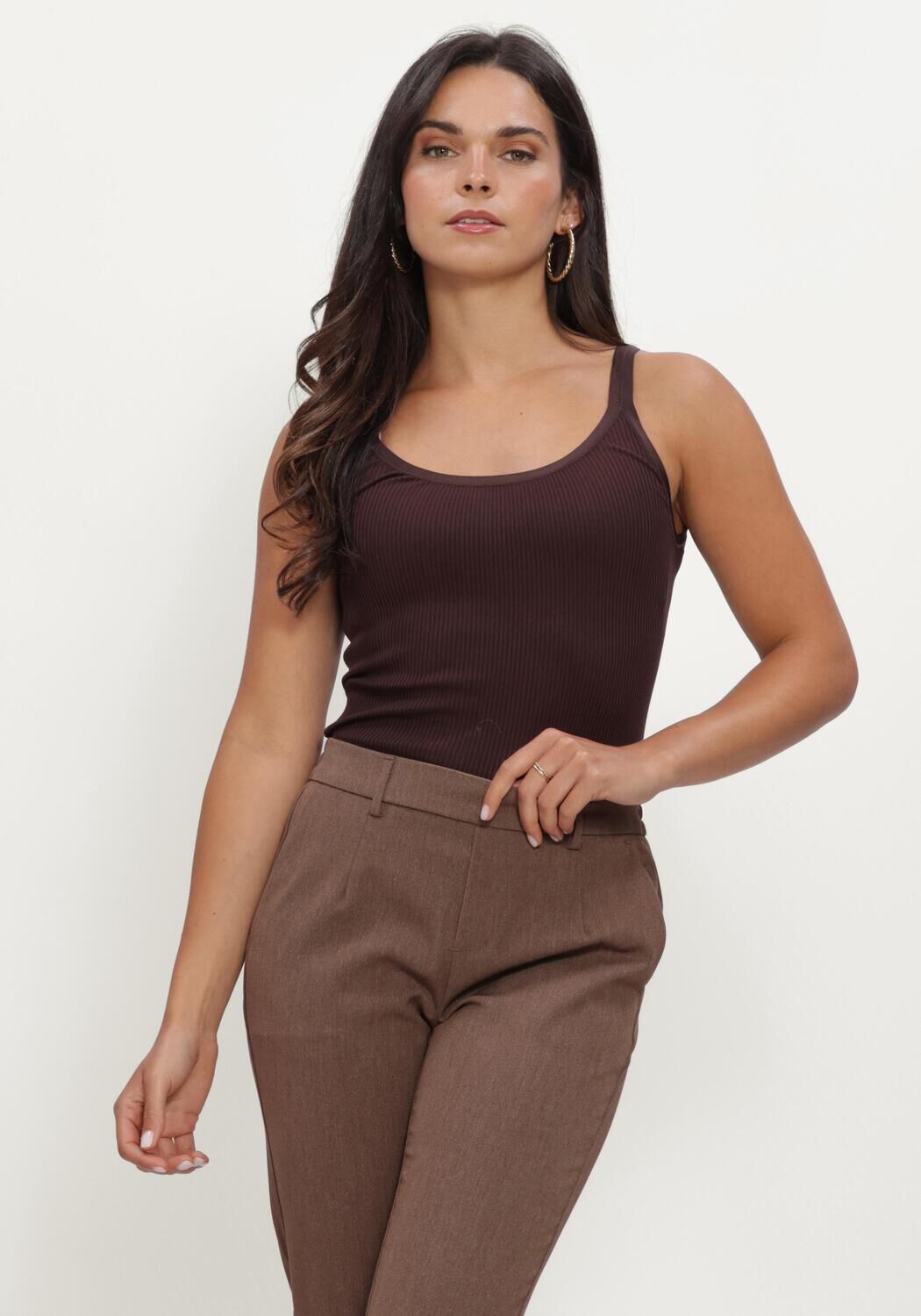 Bruine ROSEMUNDE Top BELLE SILK U-NECK STRAP ELASTIC