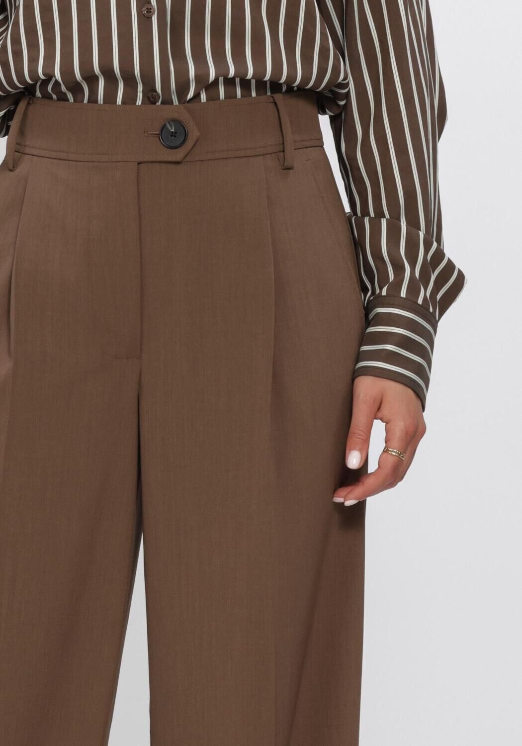 Bruine SECOND FEMALE Broeken CLARSIE TROUSERS - large