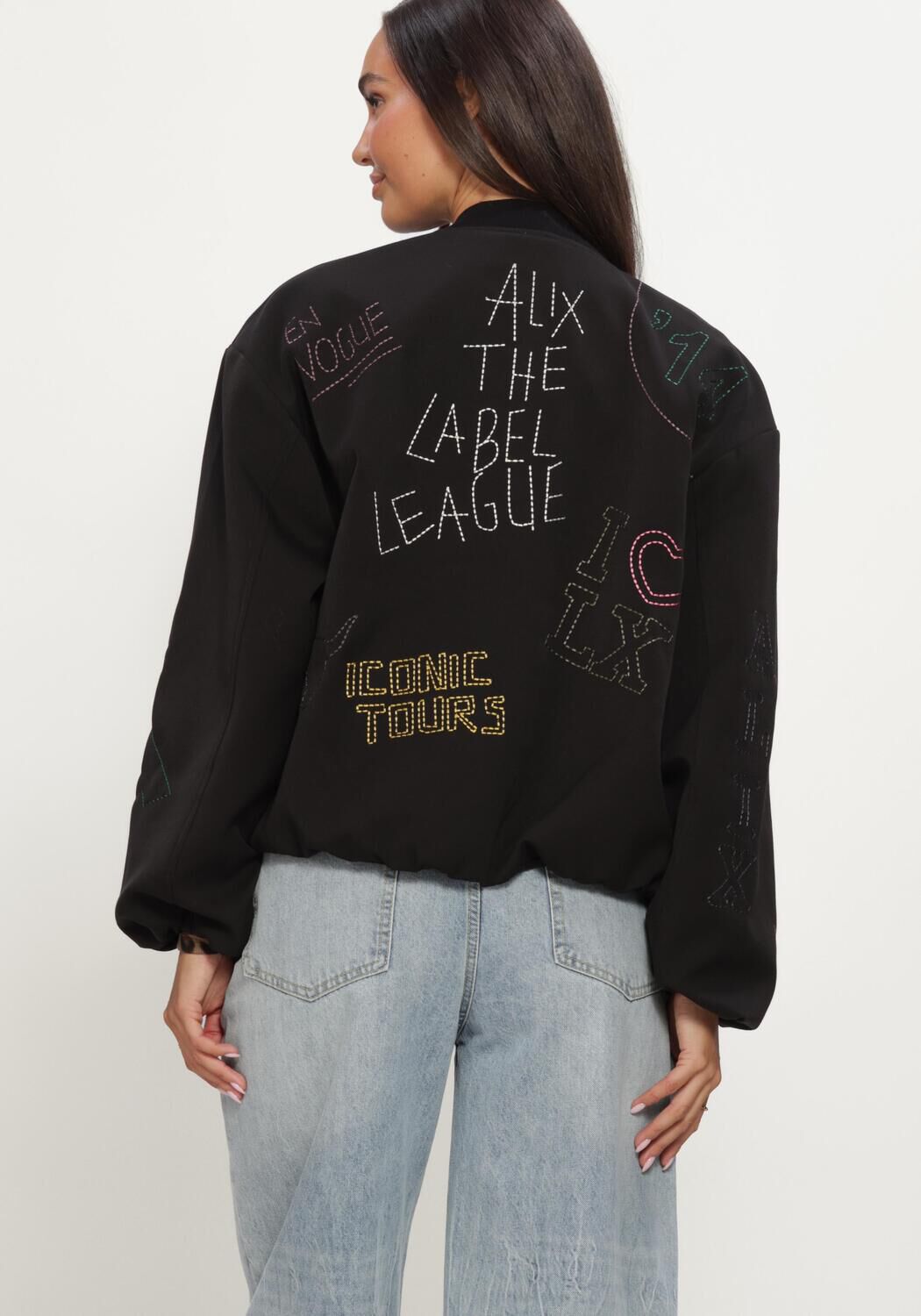 Zwarte ALIX THE LABEL Jassen LADIES WOVEN ARTWORK BOMBER - large