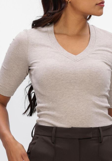 Beige INWEAR Top DAGNAIW MELANGE V T-SHIRT - large