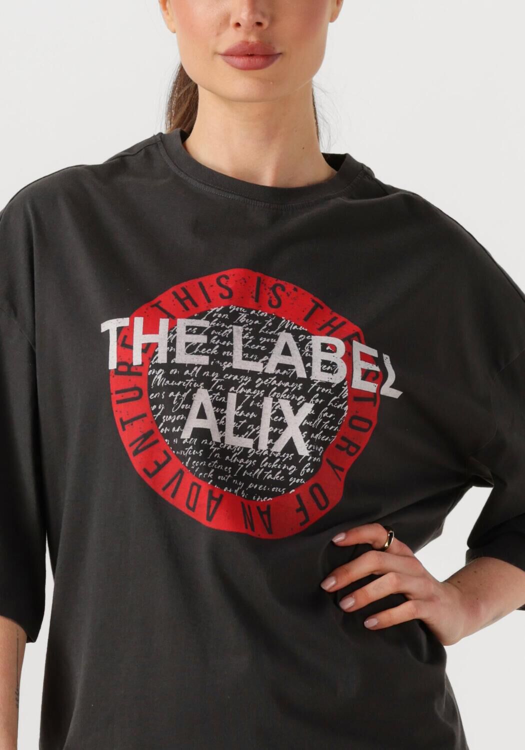ALIX THE LABEL Dames Tops & T-shirts Ladies Knitted Alix Tshirt Zwart