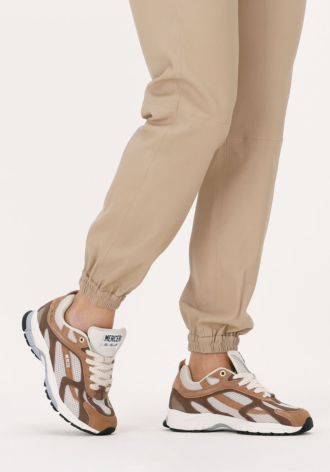 bruine mercer amsterdam lage sneakers the re run v2 dames