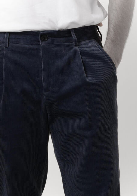 Blauwe SCOTCH & SODA Chino BLAKE - CORDUROY PLEATED CHINO - large