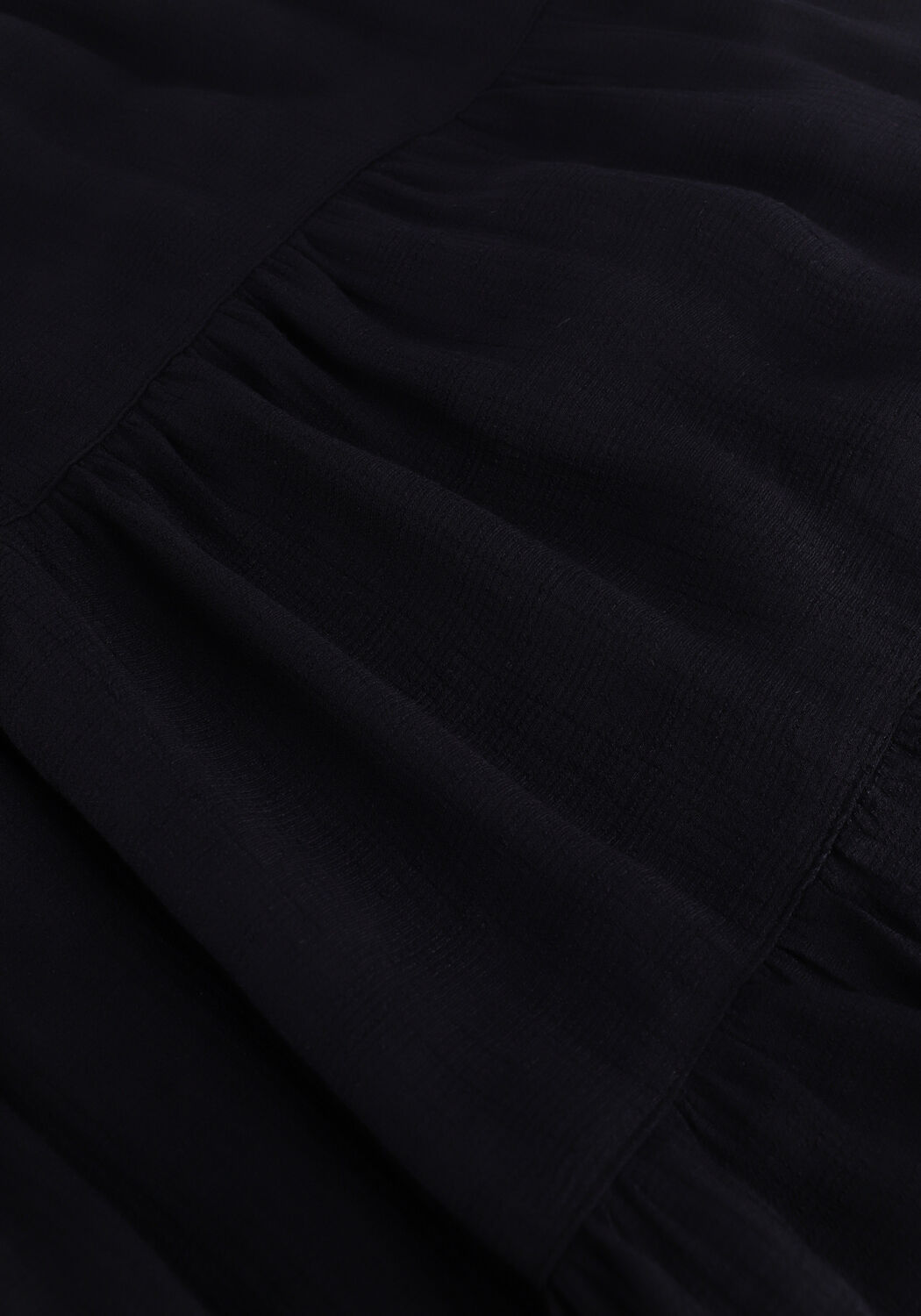 Zwarte SCOTCH & SODA Mini jurk MIDI-LENGTH PANELED DRESS WITH GATHERING DETAILS - large