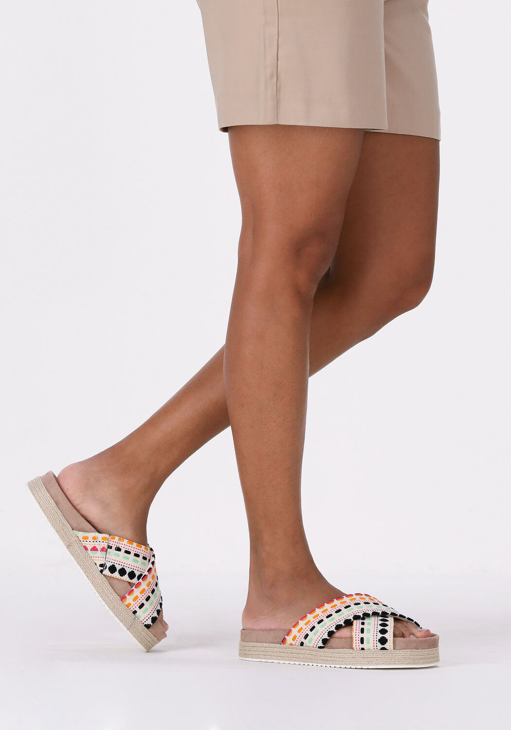 TOMS Schoenen Dames online kopen? | Morgen in huis* | Omoda