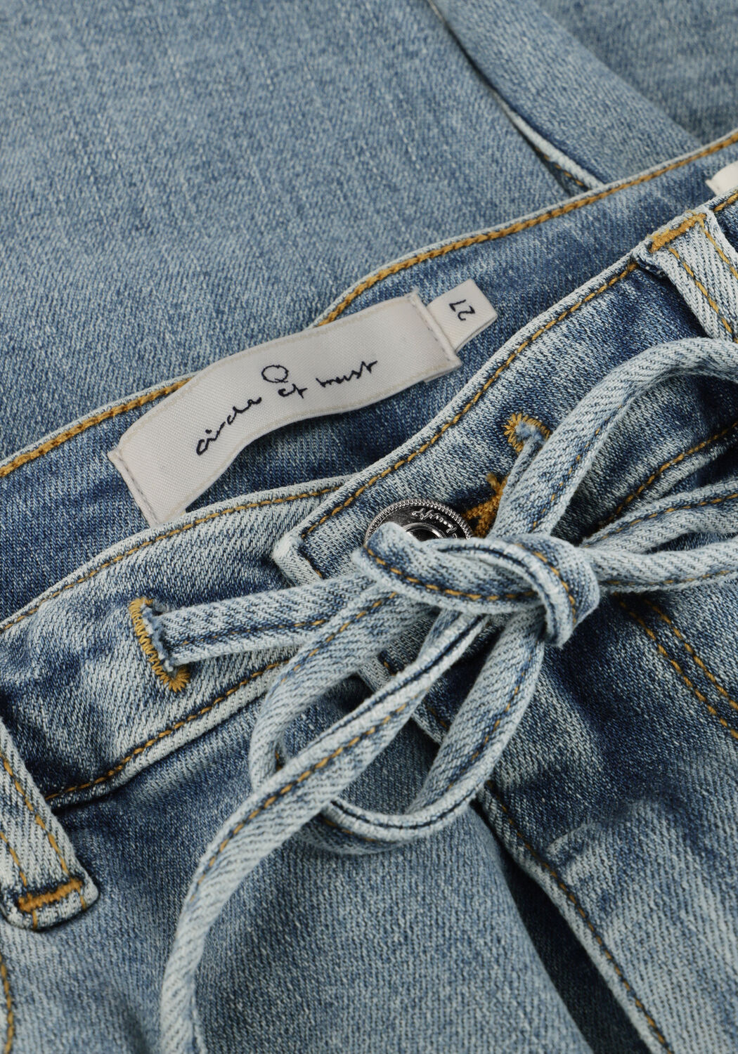 Lichtblauwe CIRCLE OF TRUST Slim fit jeans AMBER DNM - large