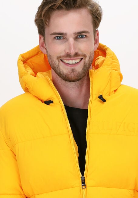 Gele TOMMY HILFIGER Gewatteerde jas HIGH LOFT JACKET - large