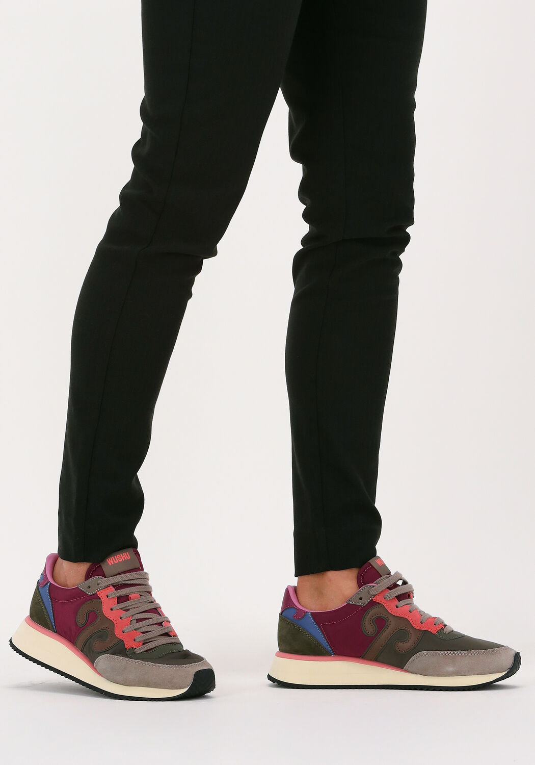 Multi WUSHU Lage sneakers MASTER - large