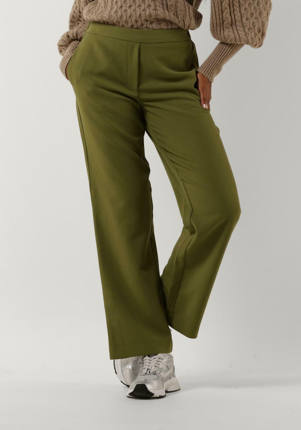 Mode Broeken Baggy broeken MSCH Copenhagen Baggy broek blauw-wit gestippeld casual uitstraling 