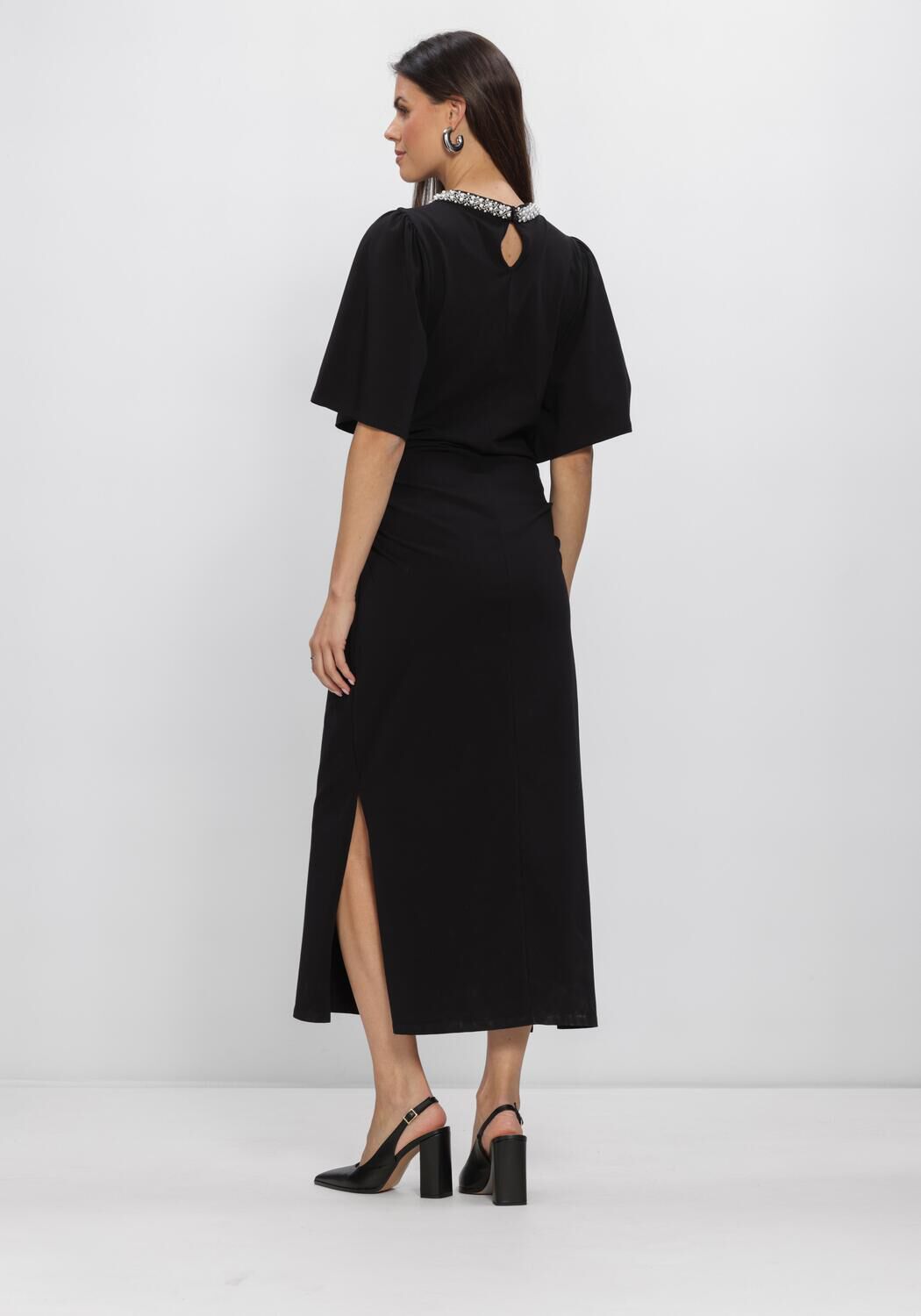 Zwarte BRUUNS BAZAAR Midi jurk ALNUSBBNATHALA TRIM DRESS - large