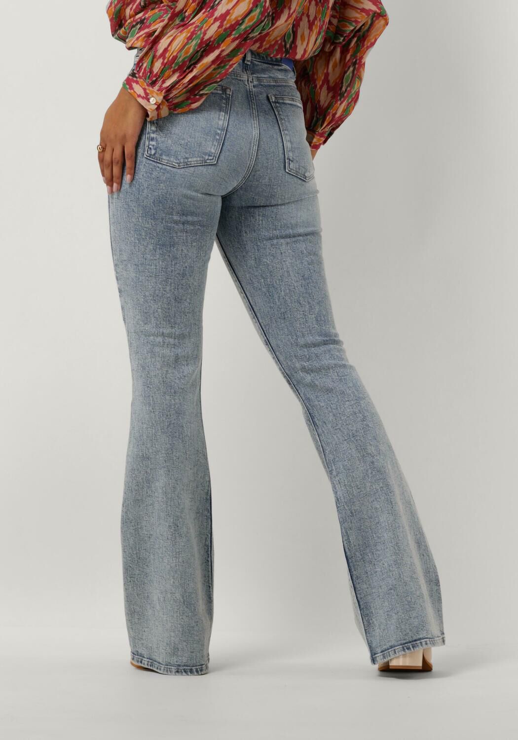 FABIENNE CHAPOT Dames Jeans Eva Flare Lichtblauw